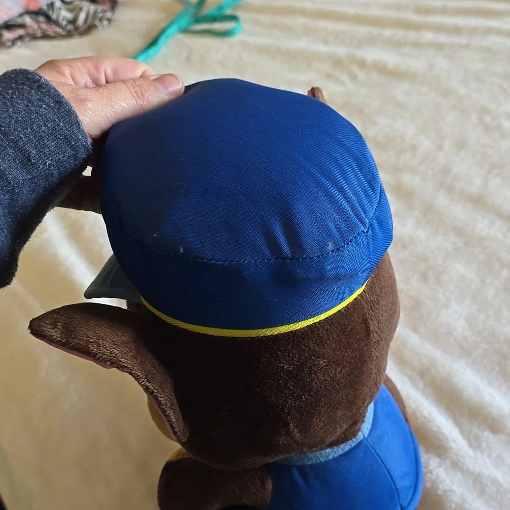 Nickelodeon Paw‎ Patrol Chase Stuffed Dog Valentine’s Day Plush 13 inches.